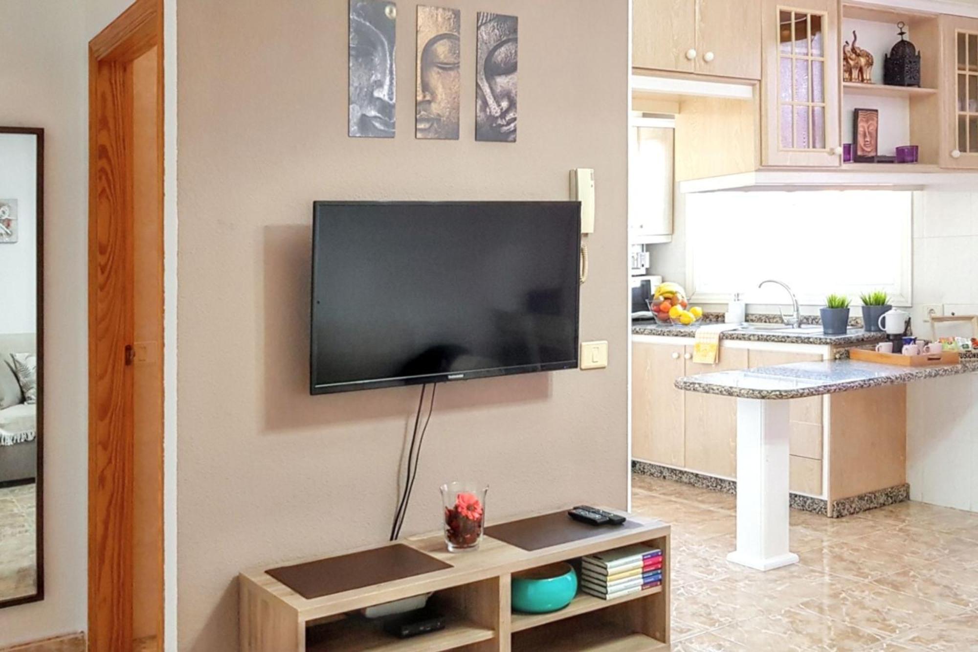 Bright Apartment In Puerto De Santiago 65 M² Terrace Bagian luar foto